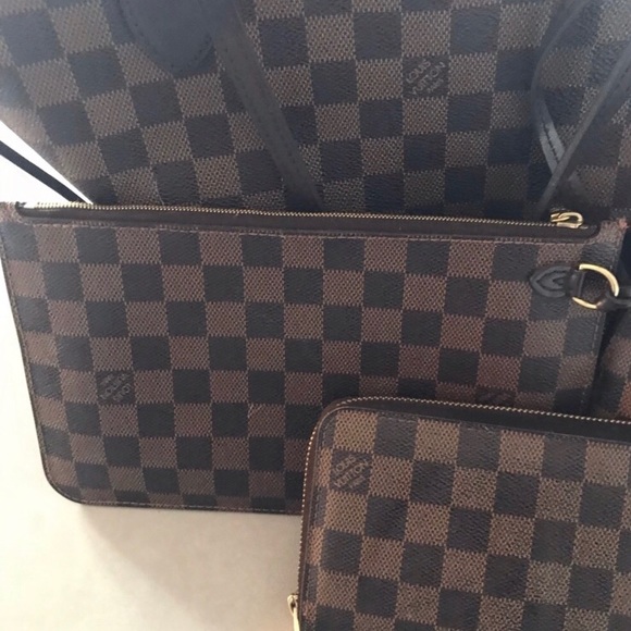 Louis Vuitton Damier Bundle - Picture 5 of 8